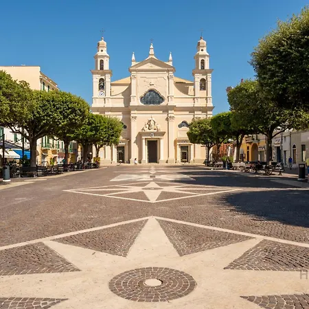 Horizon Loft - Free Parking - Ac - Smart Tv Pietra Ligure